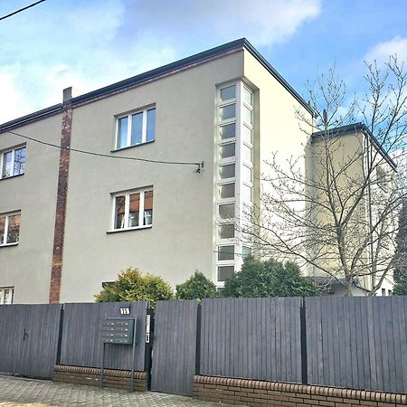 Urabn Apartments Studio With Garden No 2A Chorzow Katowice Free Private Parking, Self Check-In Eksteriør bilde