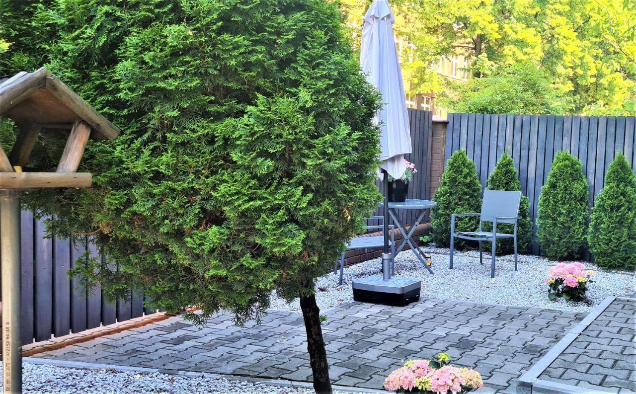 Urabn Apartments Studio With Garden No 2A Chorzow Katowice Free Private Parking, Self Check-In Eksteriør bilde
